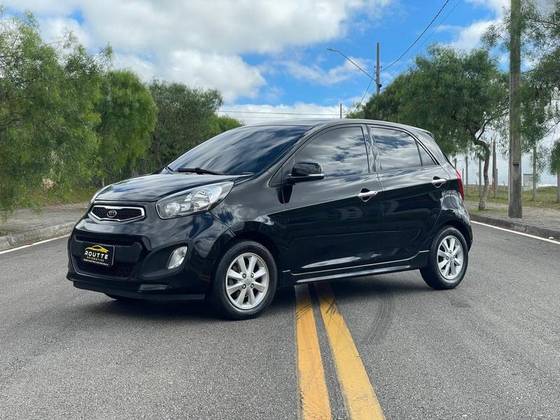 KIA PICANTO 1.0 EX 12V FLEX 4P AUTOMÁTICO KIA PICANTO 1.0 EX 12V FLEX 4P AUTOMÁTICO